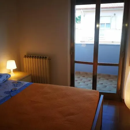 Appartamento A Due Passi Dal Mare Apartment *
